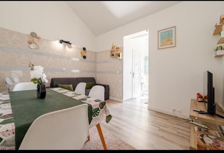 Appartement 2Pieces Paris Disney Vaires-sur-Marne Екстер'єр фото